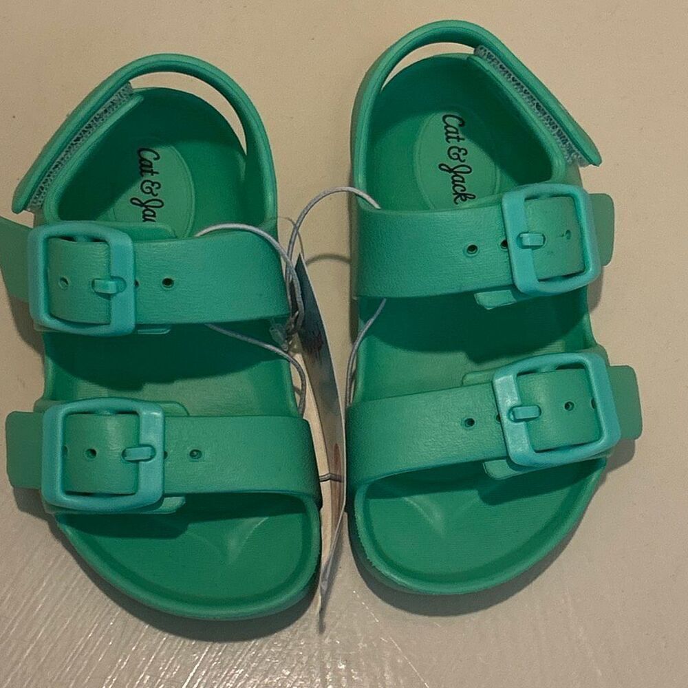 Cat & Jack Size 5 Strap Back Jelly Sandals Kelly Green Summer Beach Pool NWT